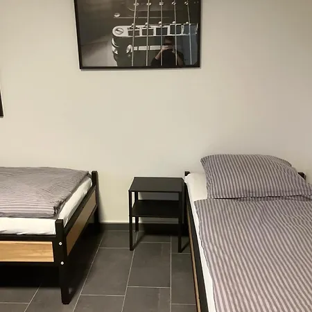 Apartament 3-dz Im Neu Umgebauten Bunker *