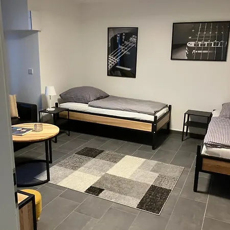 3-dz Im Neu Umgebauten Bunker Apartament Brema