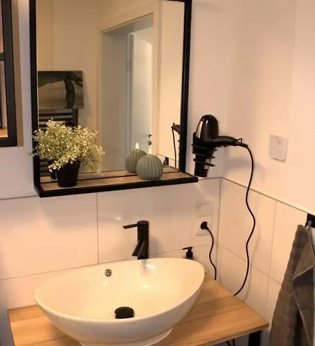 3-dz Im Neu Umgebauten Bunker 公寓 *