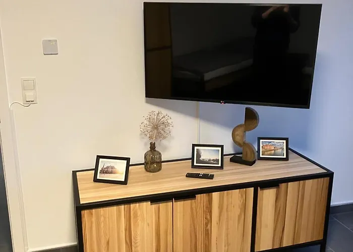 3-dz Im Neu Umgebauten Bunker Appartement *